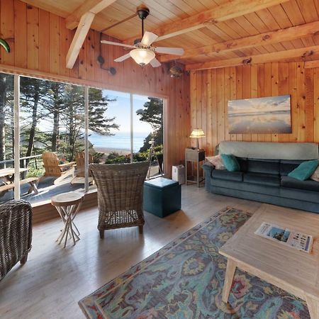 Alicia'S Beach House Holiday Beach ภายนอก รูปภาพ