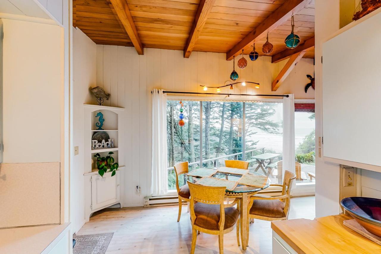 Alicia'S Beach House Holiday Beach ภายนอก รูปภาพ