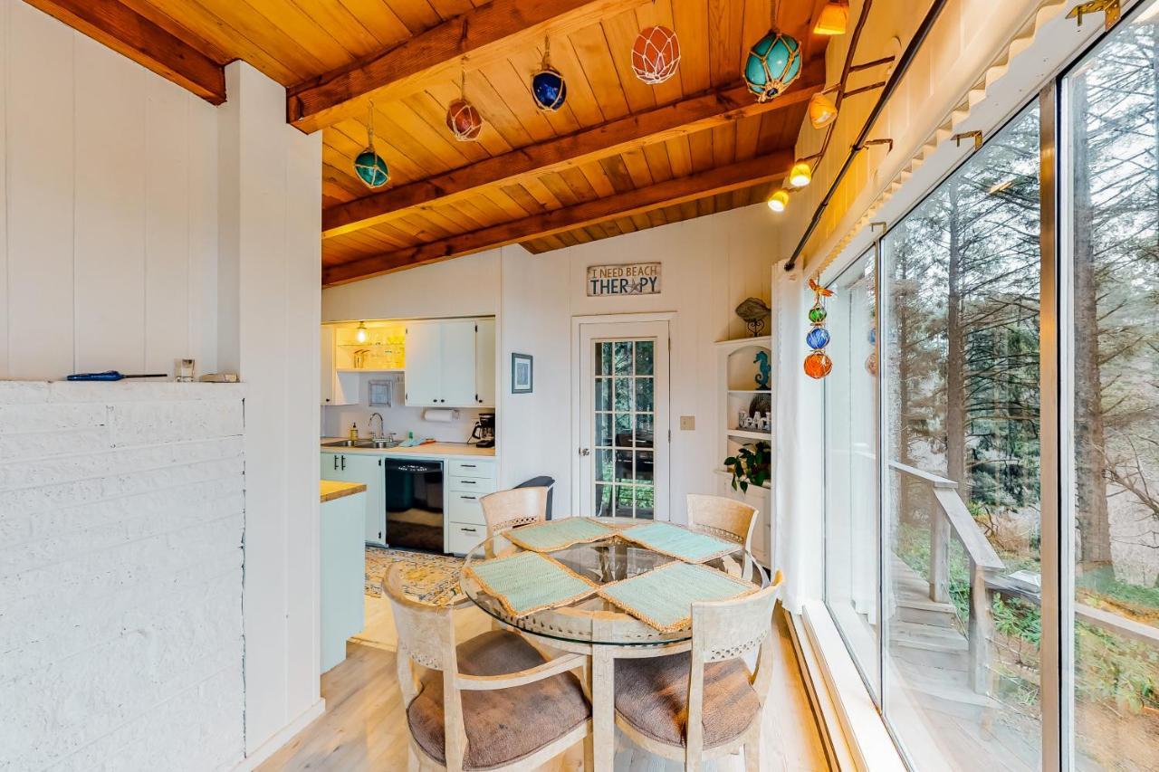 Alicia'S Beach House Holiday Beach ภายนอก รูปภาพ